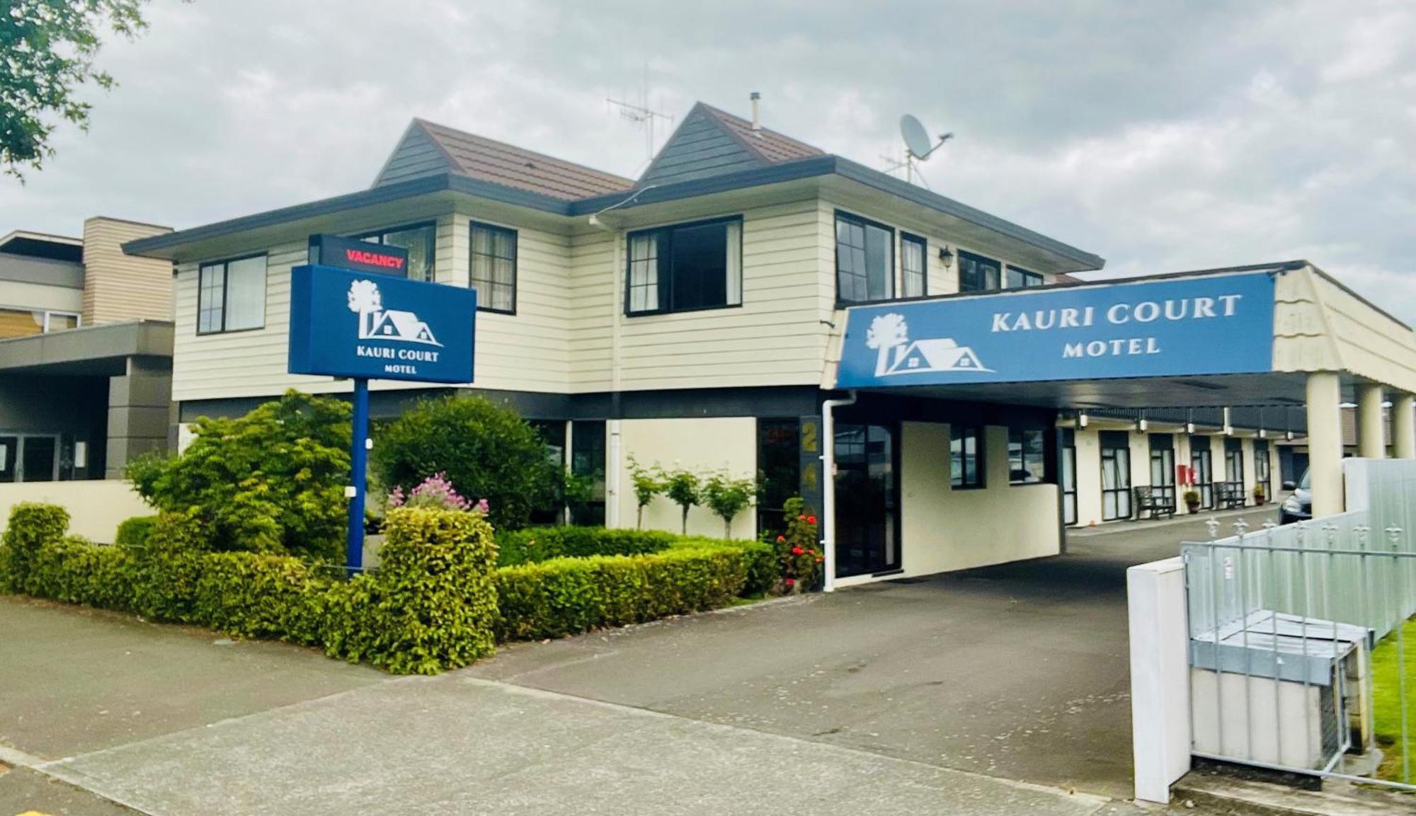 贝壳杉苑康福特茵酒店 北帕默斯顿 外观 照片